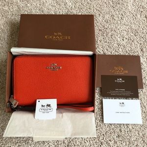 Coach Pebble Leather Double Zip Phone Wallet